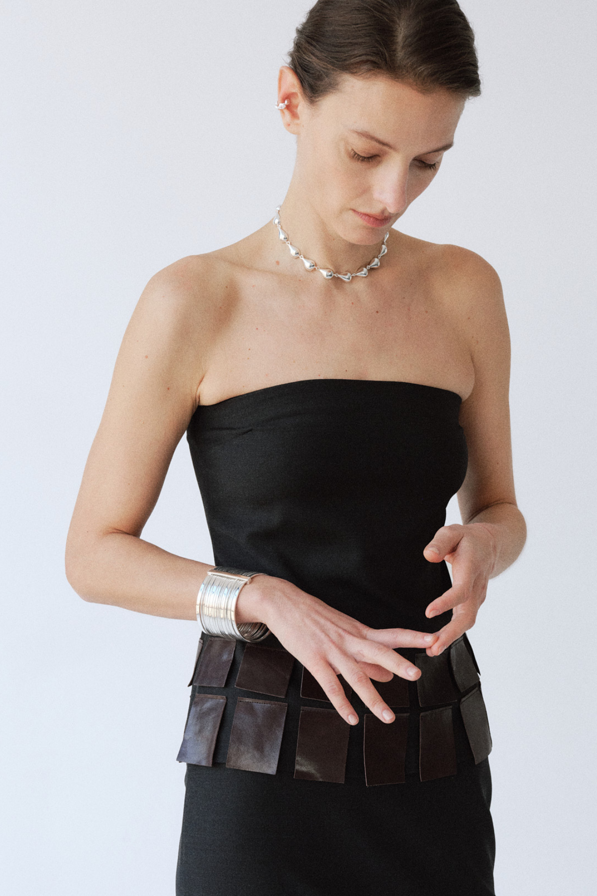 FARAH SILVER NECKLACE