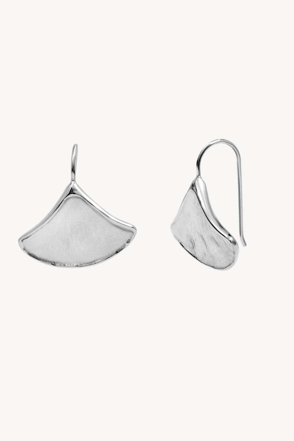 BILOBA SILVER EARRINGS