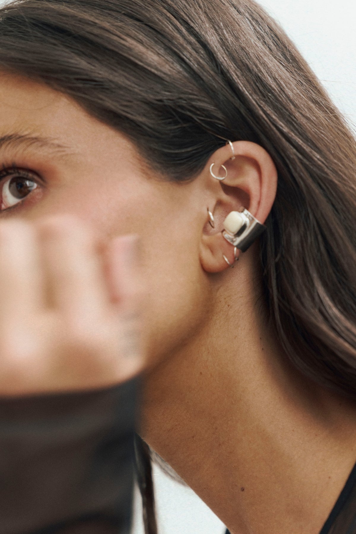 CHIA EAR CUFF PLATA
