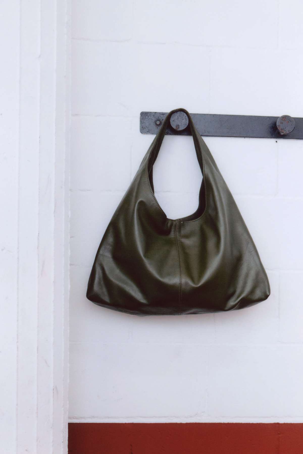 JACOB BOLSO KHAKI