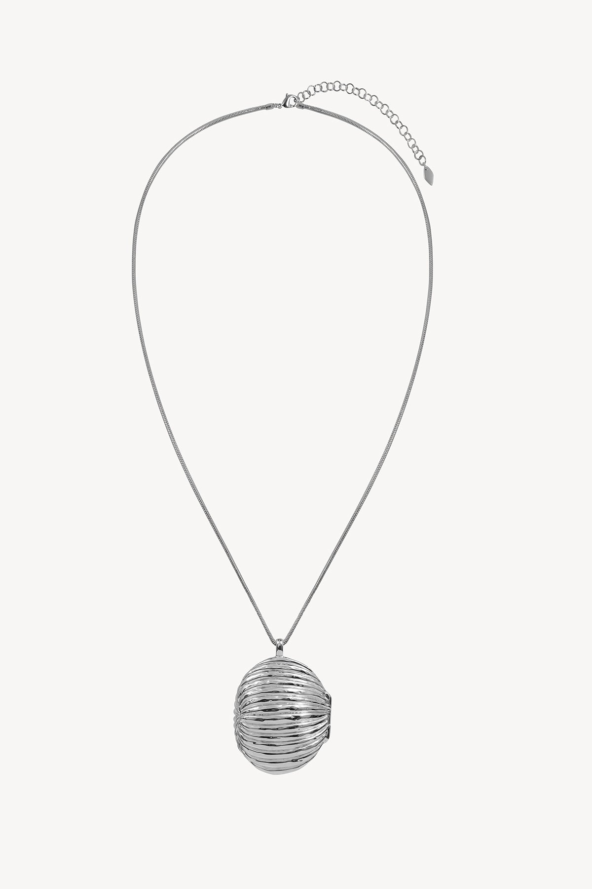 JENNY SILVER NECKLACE